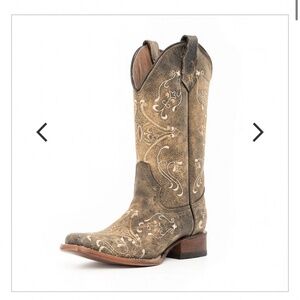 Circle G Women's Square Toe Bone Embroidery Cowgirl Boots - Crackle Brown